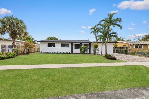 House in Fort Lauderdale, Florida 3 bedrooms, 136.47 sq.m. № 2001727