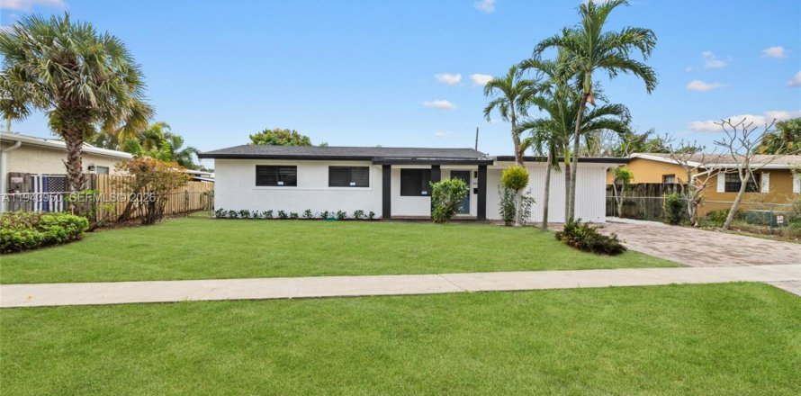 House in Fort Lauderdale, Florida 3 bedrooms, 136.47 sq.m. № 2001727