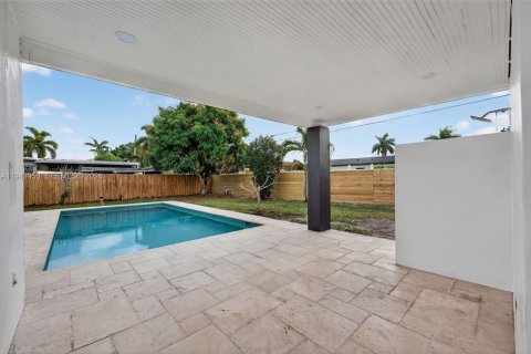 House in Fort Lauderdale, Florida 3 bedrooms, 136.47 sq.m. № 2001727 - photo 26