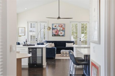 Adosado en venta en Saint Petersburg, Florida, 4 dormitorios, 195.37 m2 № 2425473 - foto 14