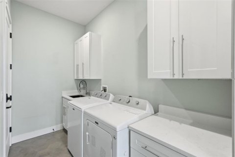Adosado en venta en Saint Petersburg, Florida, 4 dormitorios, 195.37 m2 № 2425473 - foto 22