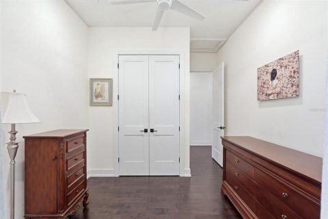 Adosado en venta en Saint Petersburg, Florida, 4 dormitorios, 195.37 m2 № 2425473 - foto 16