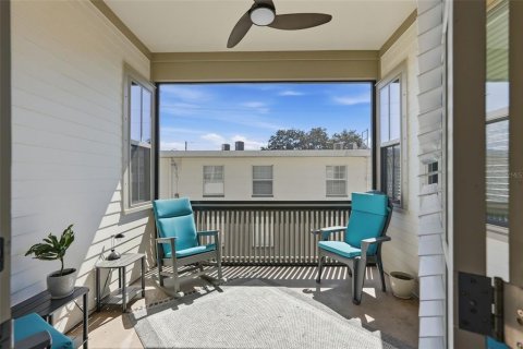 Adosado en venta en Saint Petersburg, Florida, 4 dormitorios, 195.37 m2 № 2425473 - foto 24