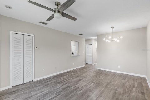 Condo in Orlando, Florida, 3 bedrooms  № 2198206 - photo 6