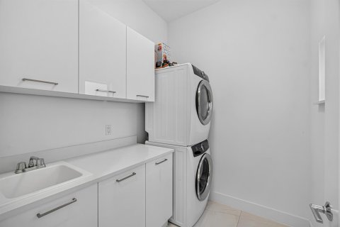 Touwnhouse à vendre à Boca Raton, Floride: 3 chambres, 271.92 m2 № 2177007 - photo 30