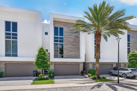 Touwnhouse à vendre à Boca Raton, Floride: 3 chambres, 271.92 m2 № 2177007 - photo 4