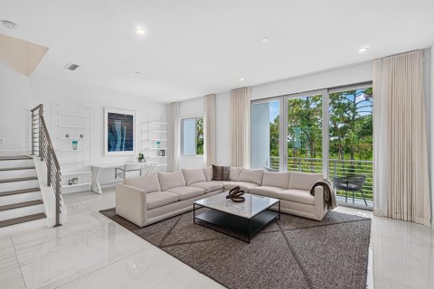 Touwnhouse à vendre à Boca Raton, Floride: 3 chambres, 271.92 m2 № 2177007 - photo 18