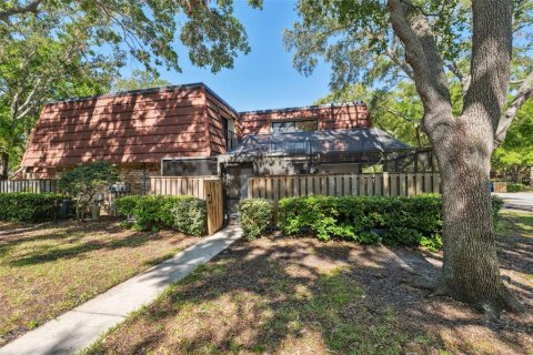Copropriété à vendre à Palm Harbor, Floride: 2 chambres, 124.86 m2 № 1652206 - photo 1