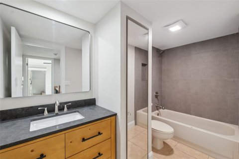 Copropriété à vendre à Palm Harbor, Floride: 2 chambres, 124.86 m2 № 1652206 - photo 25