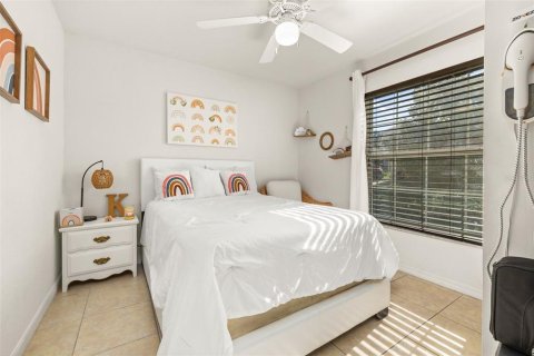 Villa ou maison à vendre à Dundee, Floride: 4 chambres, 160.72 m2 № 2399211 - photo 6
