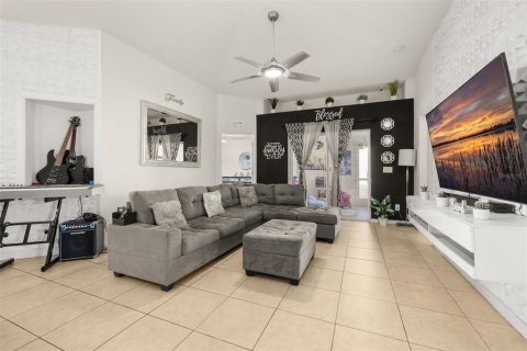 Villa ou maison à vendre à Dundee, Floride: 4 chambres, 160.72 m2 № 2399211 - photo 11