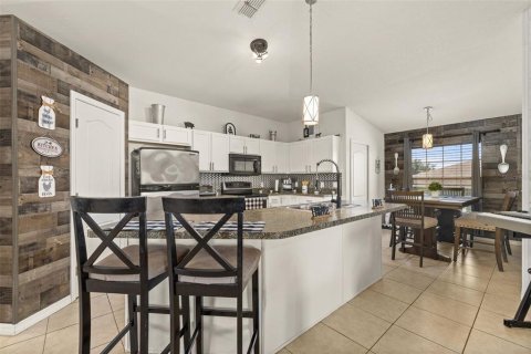 Villa ou maison à vendre à Dundee, Floride: 4 chambres, 160.72 m2 № 2399211 - photo 15