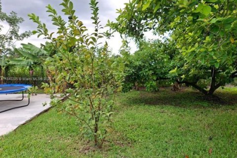 Casa en venta en Miami, Florida, 4 dormitorios, 203.64 m2 № 1828925 - foto 19