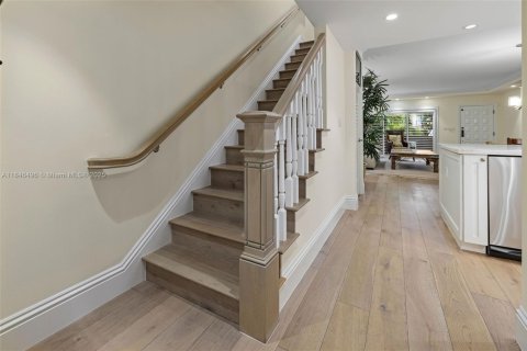 Купить таунхаус в Корал-Гейблс, Флорида 2 спальни, 140.75м2, № 1958111 - фото 12