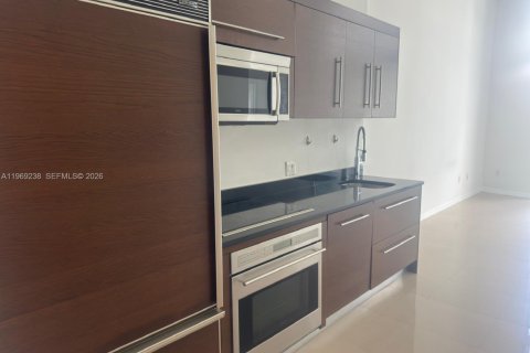 Купить кондоминиум в Майами, Флорида 1 спальня, 55.46м2, № 2174495 - фото 4