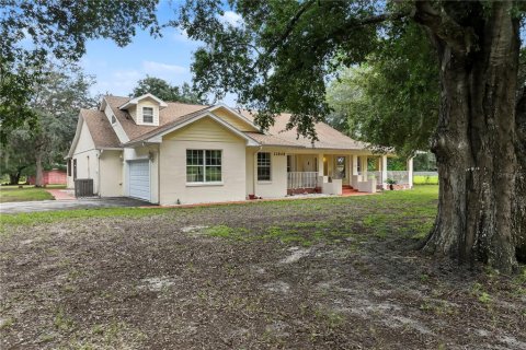 Casa en venta en Howey-in-the-Hills, Florida, 4 dormitorios, 324.97 m2 № 2349224 - foto 4