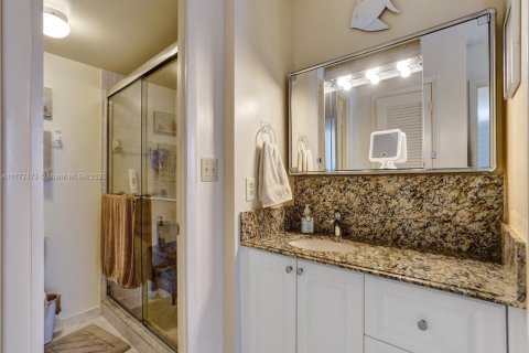 Copropriété à louer à Hallandale Beach, Floride: 2 chambres, 116.13 m2 № 2053864 - photo 11