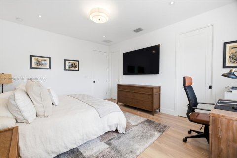 Touwnhouse à vendre à Miami, Floride: 4 chambres, 187.29 m2 № 2404276 - photo 28