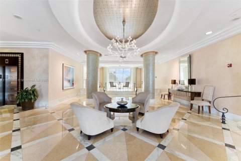 Condominio en alquiler en Miami Beach, Florida, 2 dormitorios, 115.01 m2 № 1949149 - foto 25