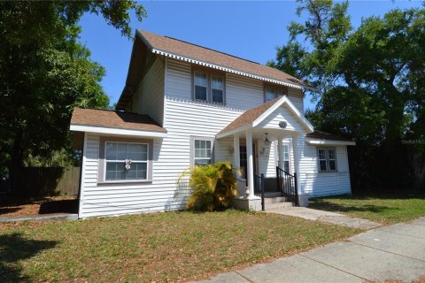 Casa en Saint Petersburg, Florida 4 dormitorios, 166.48 m2 № 2103027