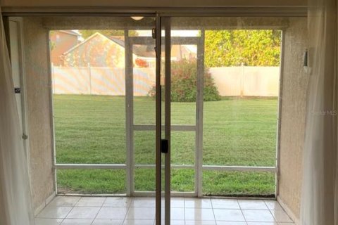 Condominio en venta en Orlando, Florida, 3 dormitorios, 107.95 m2 № 1878198 - foto 18