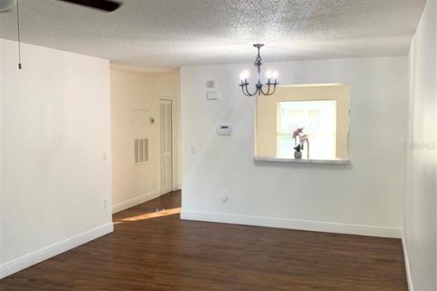 Condominio en venta en Orlando, Florida, 3 dormitorios, 107.95 m2 № 1878198 - foto 5