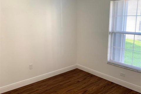 Condominio en venta en Orlando, Florida, 3 dormitorios, 107.95 m2 № 1878198 - foto 12