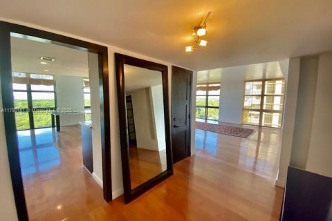 Copropriété à louer à Key Biscayne, Floride: 2 chambres, 165.55 m2 № 1863750 - photo 29