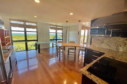 Copropriété à louer à Key Biscayne, Floride: 2 chambres, 165.55 m2 № 1863750 - photo 8