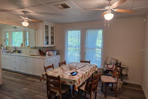 House in Brooksville, Florida 2 bedrooms, 89.84 sq.m. № 2211630 - photo 10