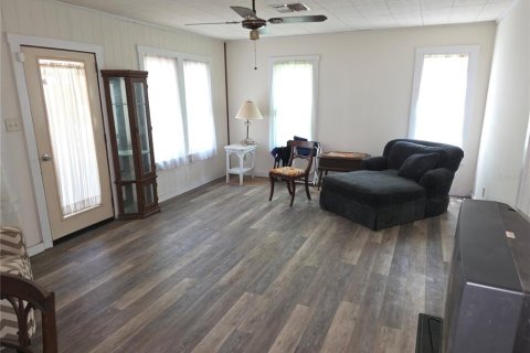 House in Brooksville, Florida 2 bedrooms, 89.84 sq.m. № 2211630 - photo 8
