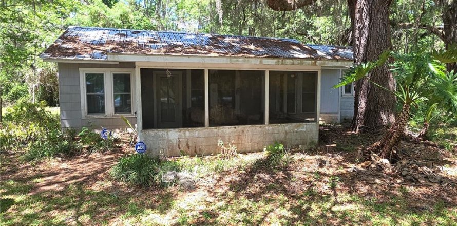 House in Brooksville, Florida 2 bedrooms, 89.84 sq.m. № 2211630
