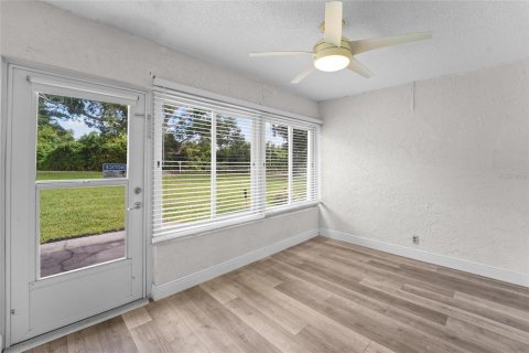 Casa en venta en Palm Harbor, Florida, 2 dormitorios, 114.27 m2 № 2151887 - foto 19