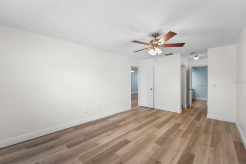 Casa en venta en Palm Harbor, Florida, 2 dormitorios, 114.27 m2 № 2151887 - foto 23
