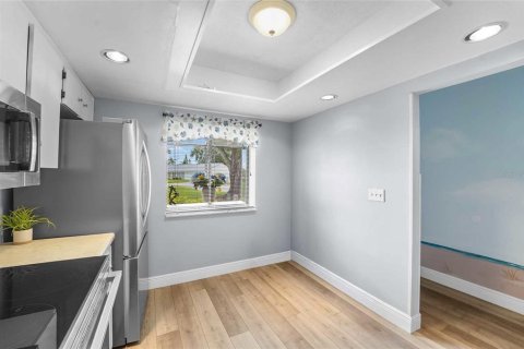 Casa en venta en Palm Harbor, Florida, 2 dormitorios, 114.27 m2 № 2151887 - foto 6