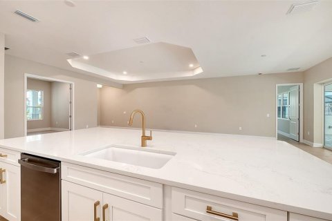 Casa en venta en Sarasota, Florida, 3 dormitorios, 266.44 m2 № 2204965 - foto 13
