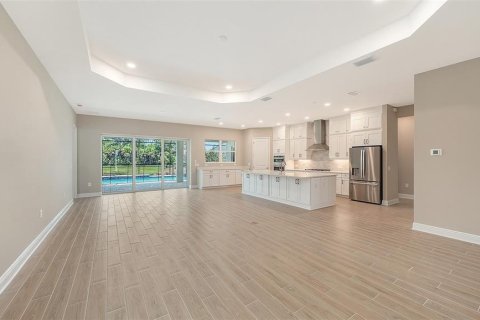 Casa en venta en Sarasota, Florida, 3 dormitorios, 266.44 m2 № 2204965 - foto 5