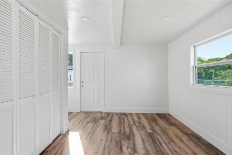 Villa ou maison à vendre à Bradenton, Floride: 3 chambres, 108.05 m2 № 2418384 - photo 14