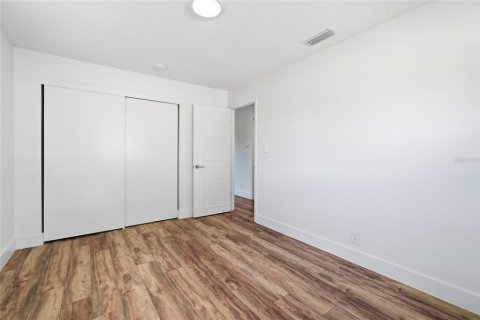 Villa ou maison à vendre à Bradenton, Floride: 3 chambres, 108.05 m2 № 2418384 - photo 19