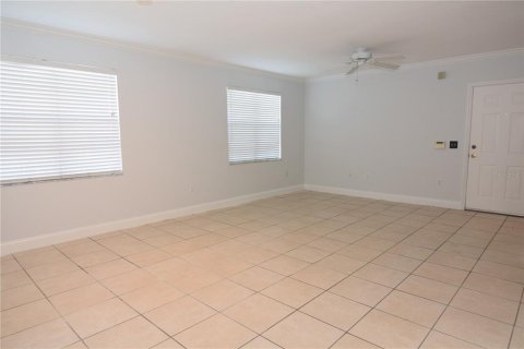Copropriété à louer à Sarasota, Floride: 2 chambres, 98.29 m2 № 2229840 - photo 6