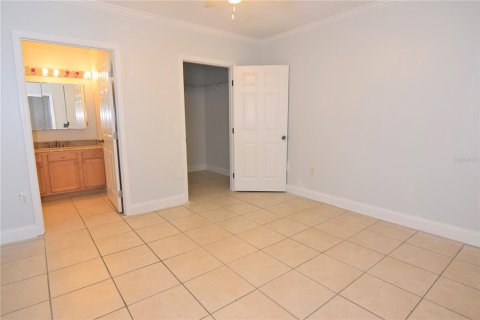 Copropriété à louer à Sarasota, Floride: 2 chambres, 98.29 m2 № 2229840 - photo 10