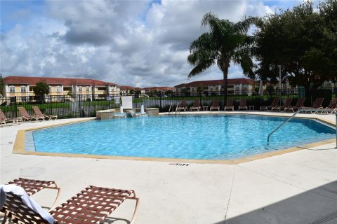 Copropriété à louer à Sarasota, Floride: 2 chambres, 98.29 m2 № 2229840 - photo 18