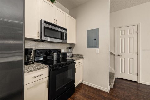 Adosado en venta en Kissimmee, Florida, 3 dormitorios, 120.77 m2 № 1544103 - foto 16