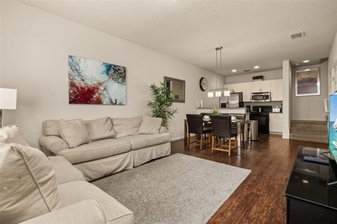 Adosado en venta en Kissimmee, Florida, 3 dormitorios, 120.77 m2 № 1544103 - foto 8