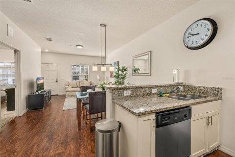 Adosado en venta en Kissimmee, Florida, 3 dormitorios, 120.77 m2 № 1544103 - foto 15