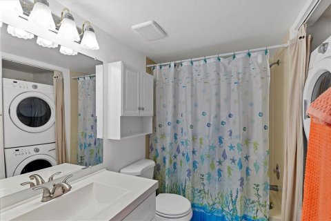 Copropriété à louer à Sarasota, Floride: 2 chambres, 78.78 m2 № 2102724 - photo 15