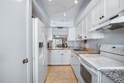 Condominio en venta en Bradenton, Florida, 2 dormitorios, 113.43 m2 № 1613735 - foto 14