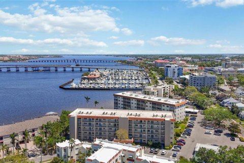 Condominio en venta en Bradenton, Florida, 2 dormitorios, 113.43 m2 № 1613735 - foto 29