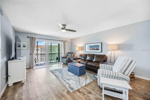 Condominio en venta en Bradenton, Florida, 2 dormitorios, 113.43 m2 № 1613735 - foto 7