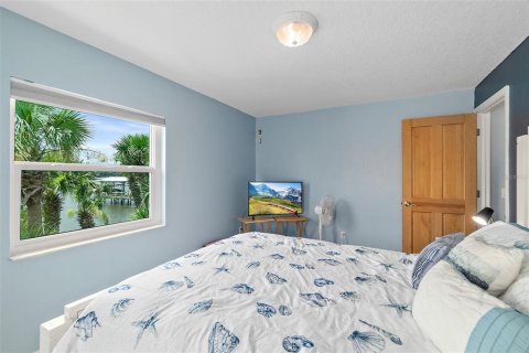 House in Flagler Beach, Florida 4 bedrooms, 319.86 sq.m. № 1820619 - photo 28